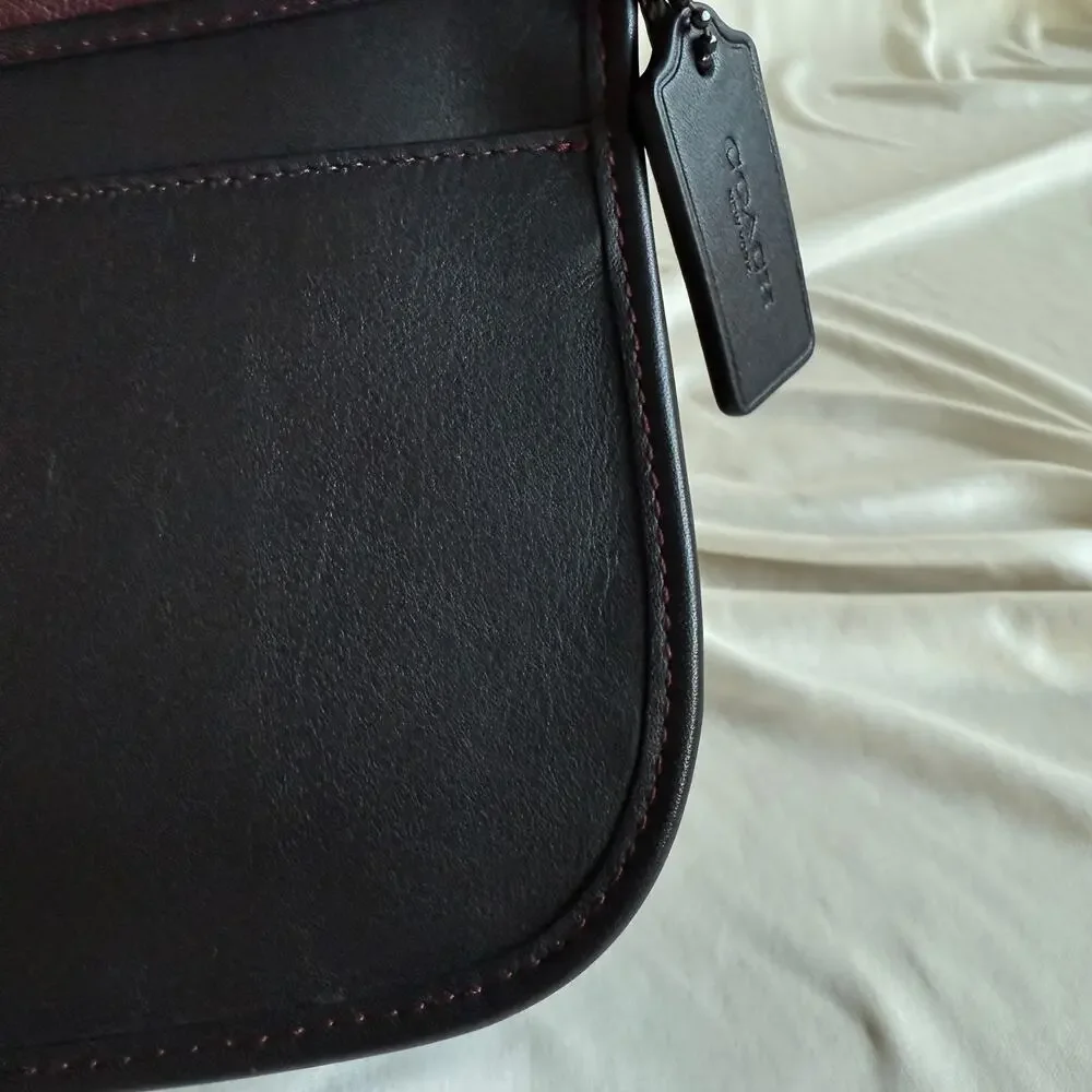 Vintage Coach Black Leather Saddle Bag - Red Contrast Stitching